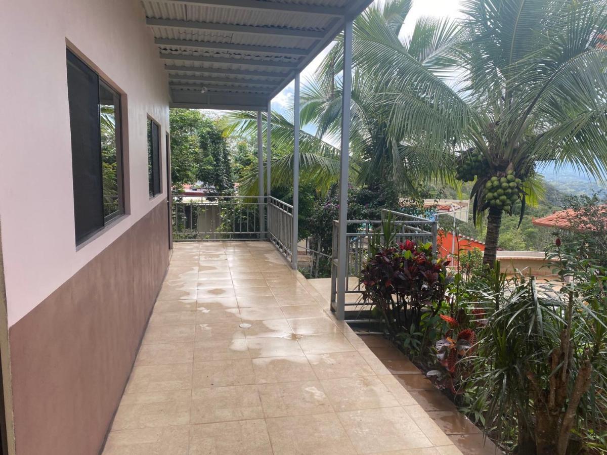 Villa Garita Inn Bagian luar foto