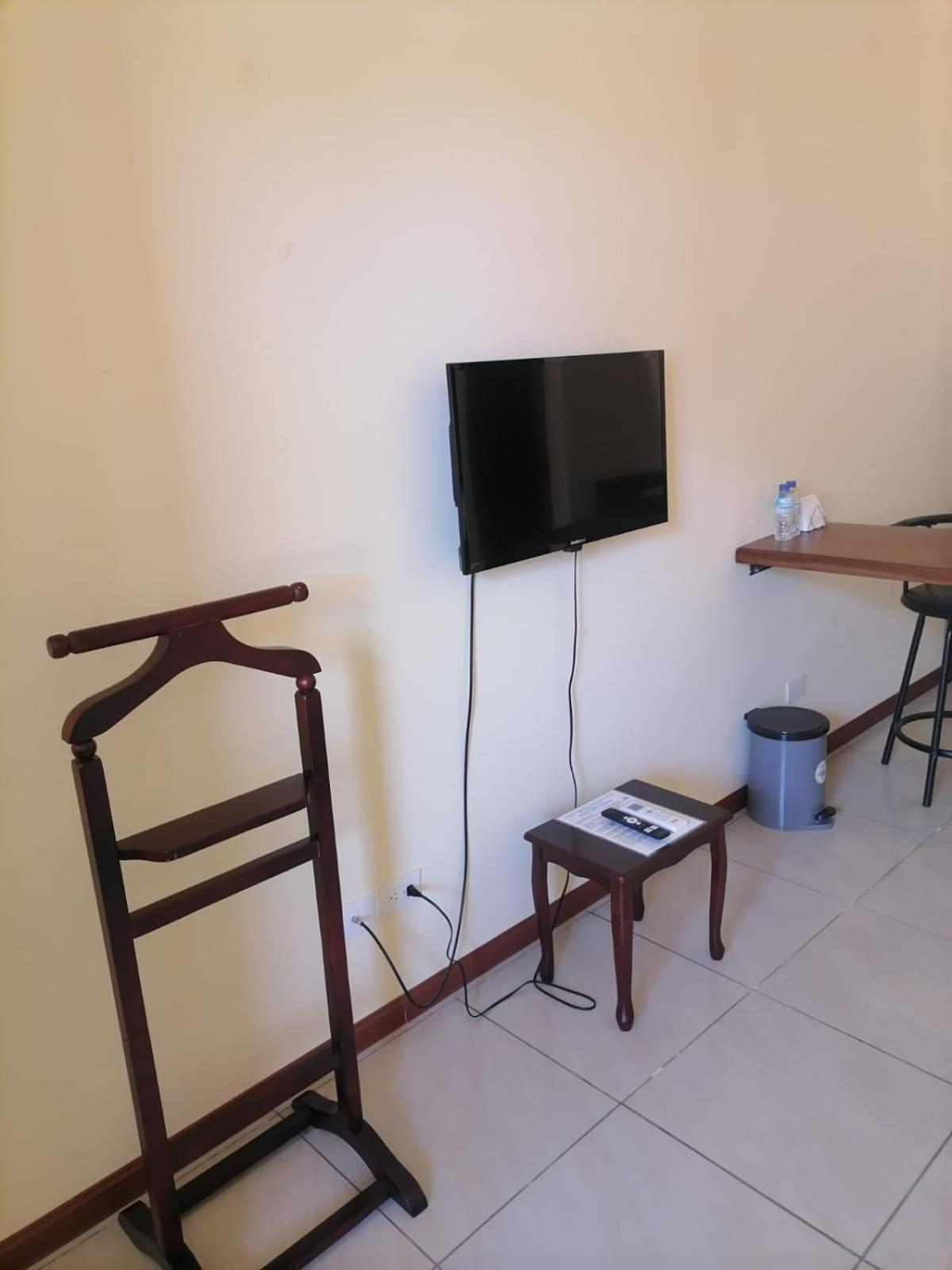 Villa Garita Inn Bagian luar foto