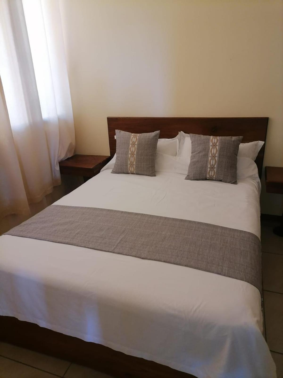 Villa Garita Inn Bagian luar foto