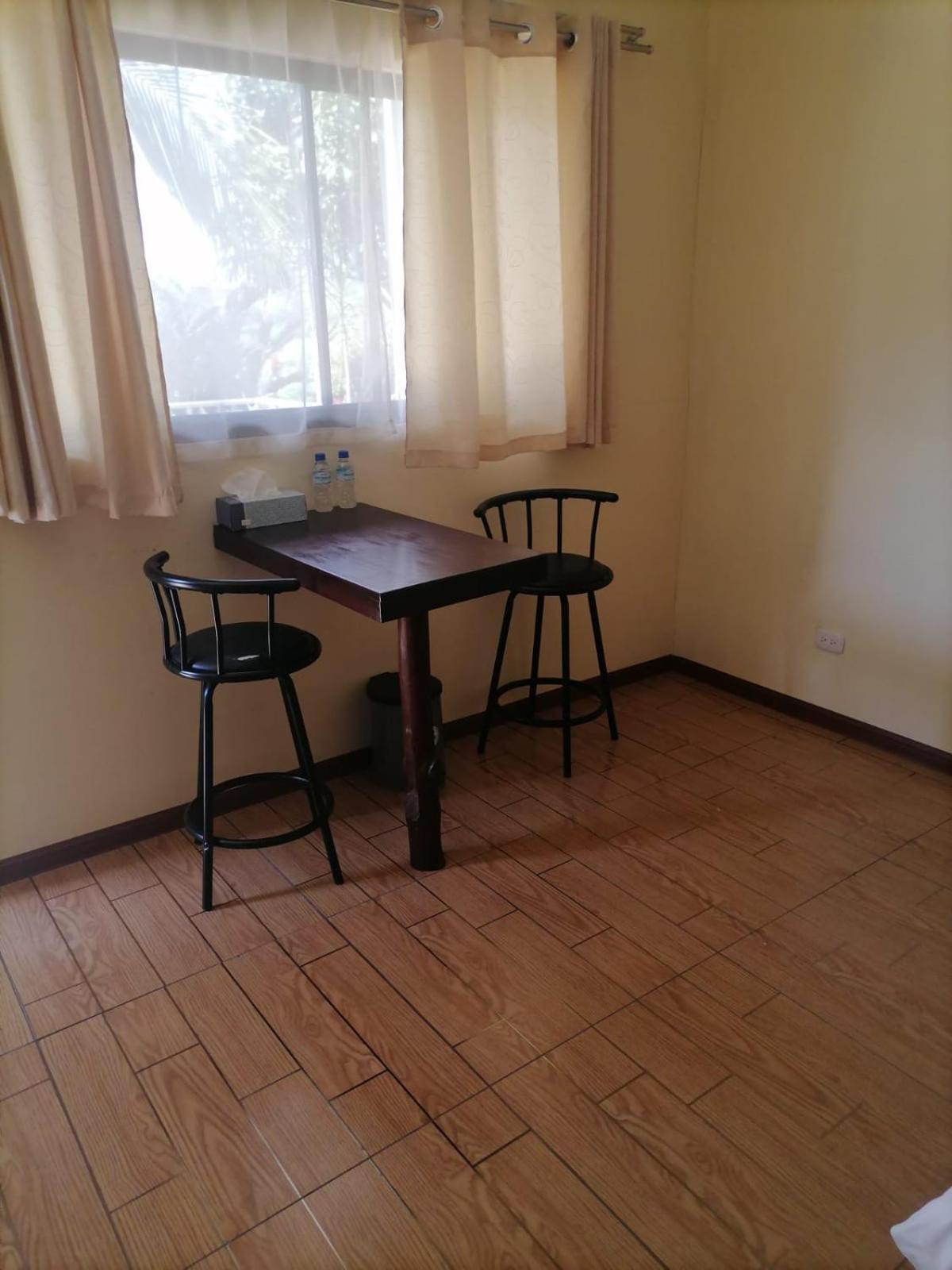 Villa Garita Inn Bagian luar foto