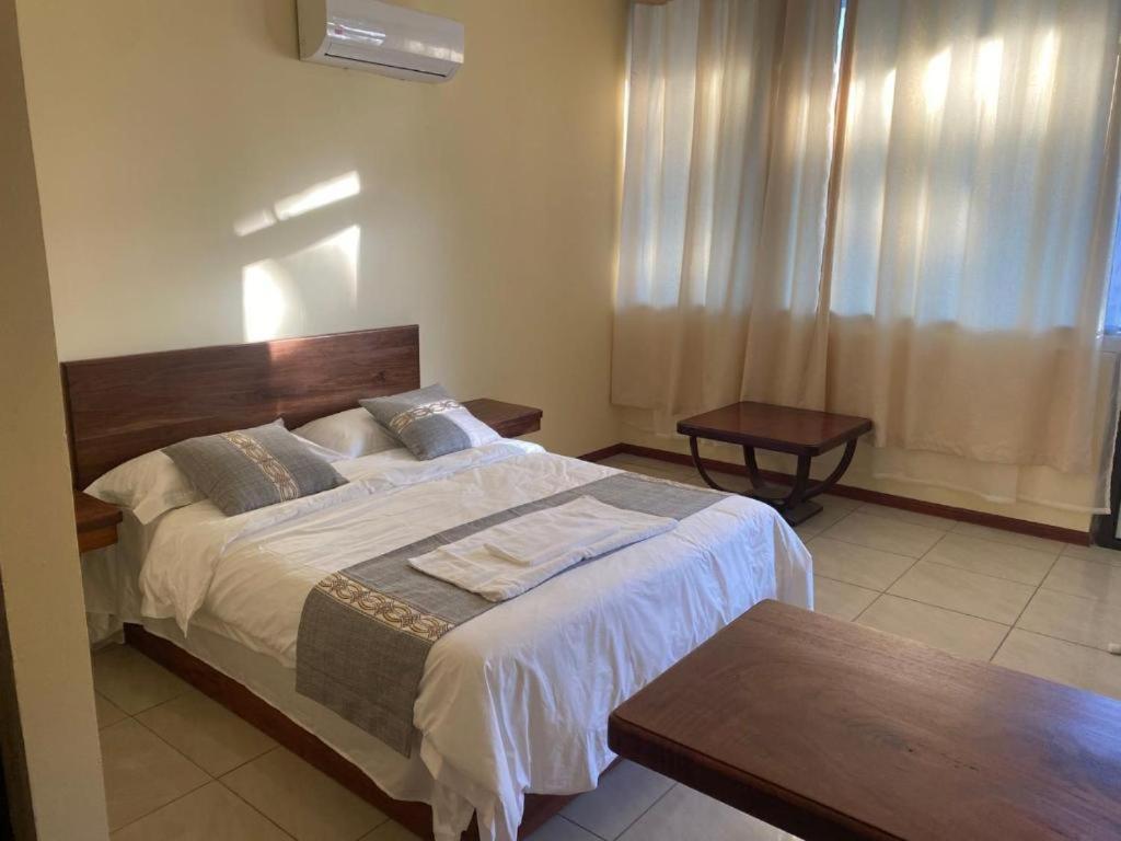 Villa Garita Inn Bagian luar foto