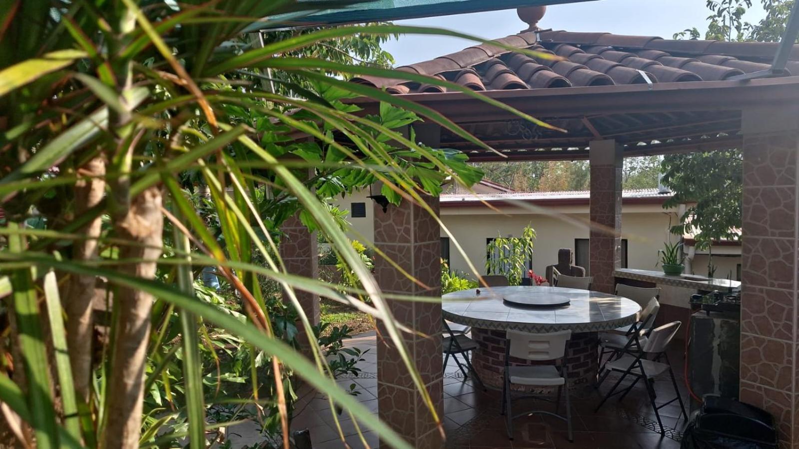Villa Garita Inn Bagian luar foto